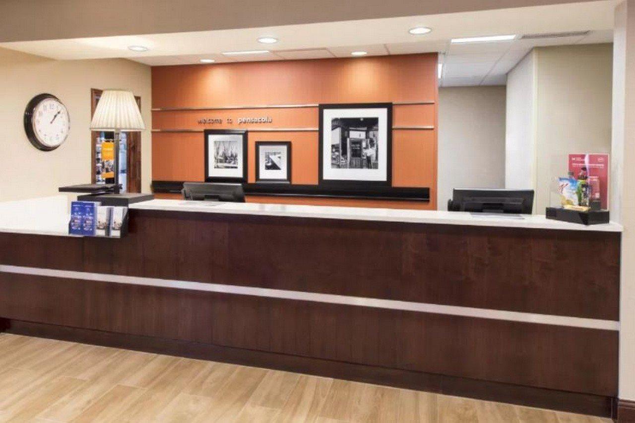 Hampton Inn & Suites Pensacola I-10 N At University Town Plaza Ferry Pass Exterior foto