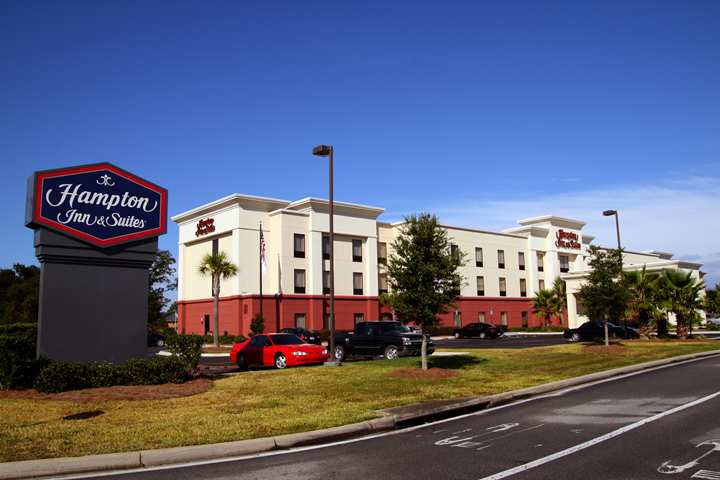 Hampton Inn & Suites Pensacola I-10 N At University Town Plaza Ferry Pass Exterior foto